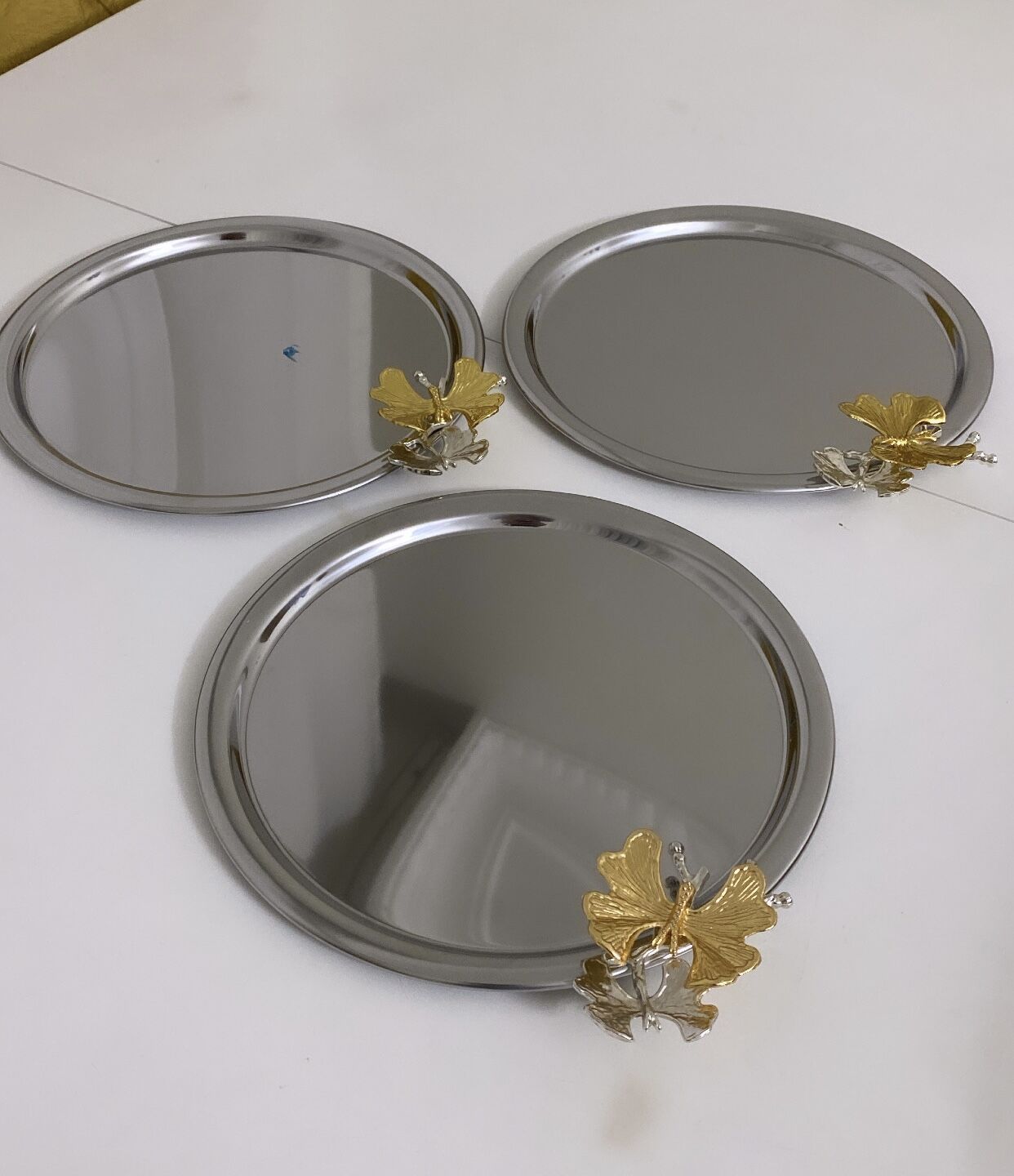 STAINLESS STEEL 3-PIECE BUTTERFLY PRESENTATION TRAY ROUND MODEL