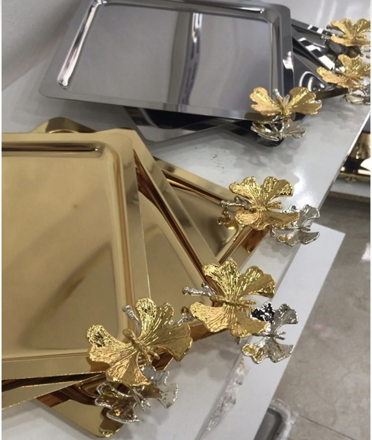 2 RENK GOLD VE GÜMÜŞ ÇELİK KARE TEPSİ 6 LI